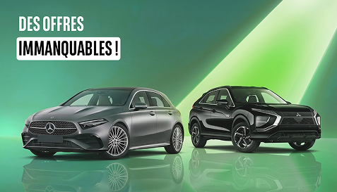 Deux véhicules en promotion dans une campagne publicitaire automobile.